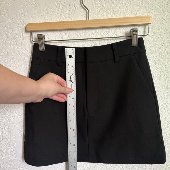 Commense Black Mini Skirt XS NWT - Picture 5 of 8